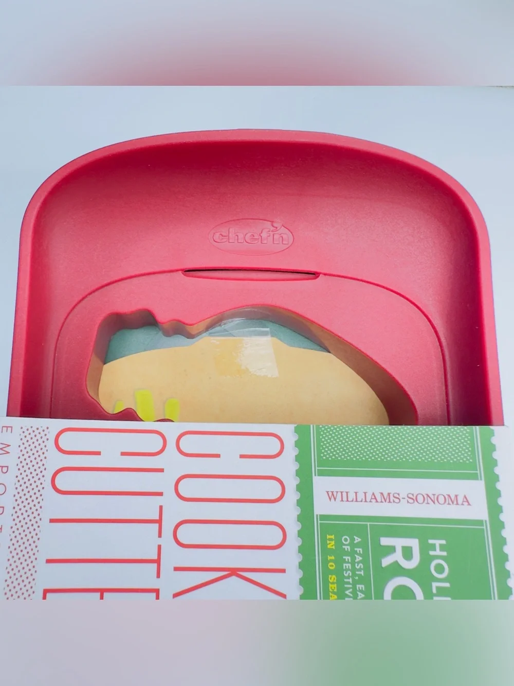 Williams Sonoma Holiday Rocker Cookie Cutter Set - Red